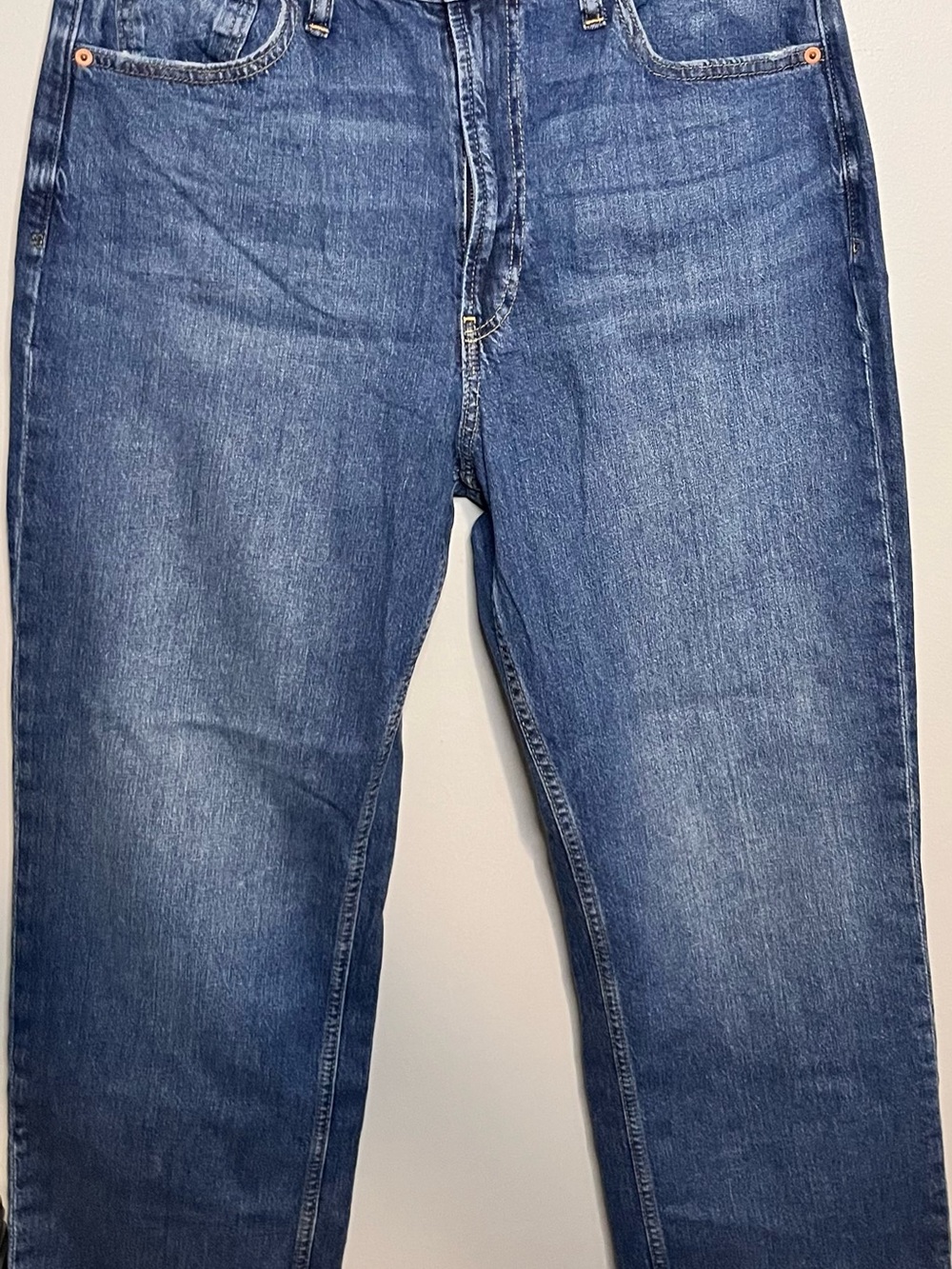 90’s Fit Loose High Rise Jeans by GAP, Size 31 | 12R Medium Wash